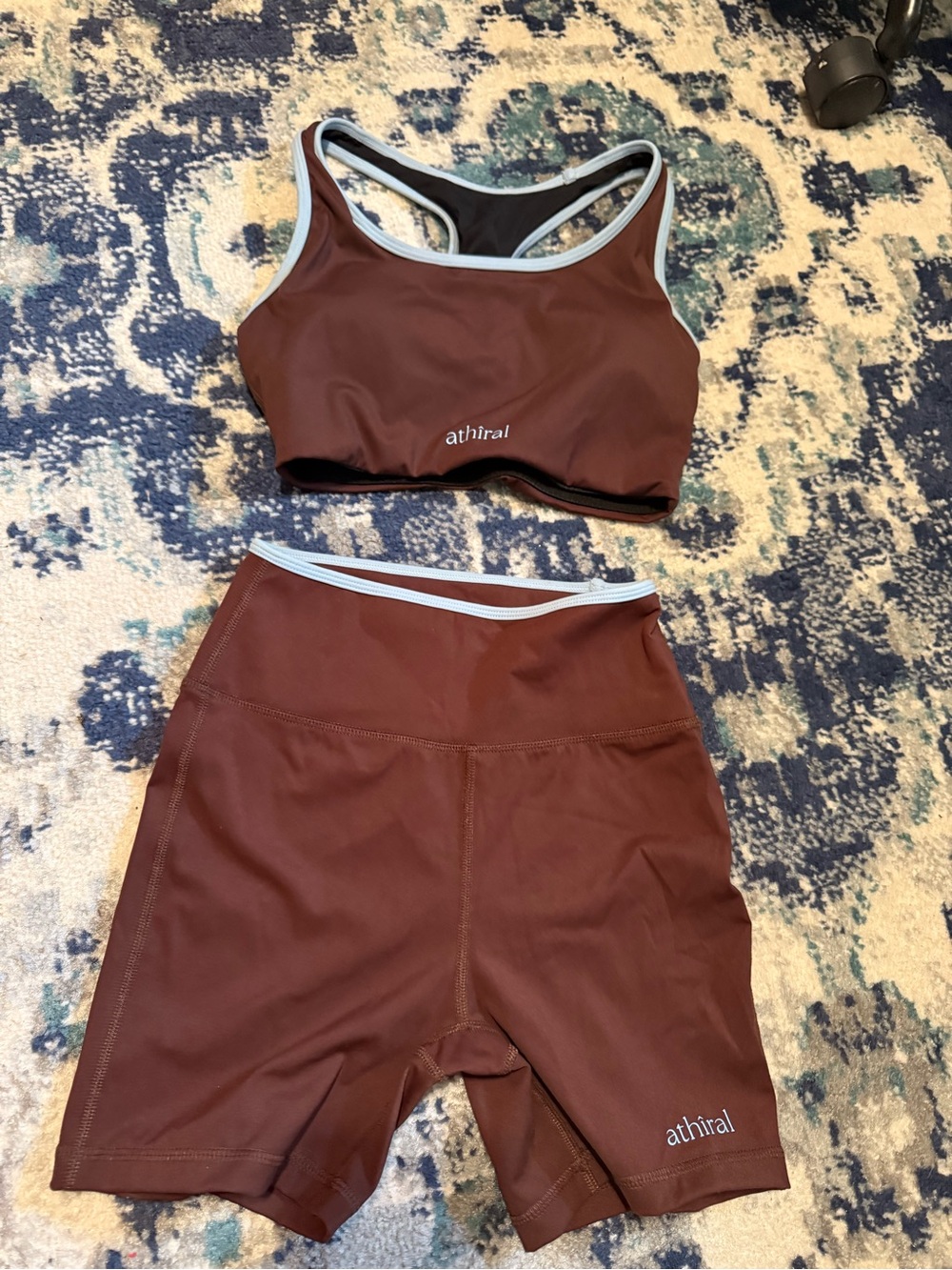 Women’s Athiral 2 piece set - sports bra and biker shorts - XS - brown/blue